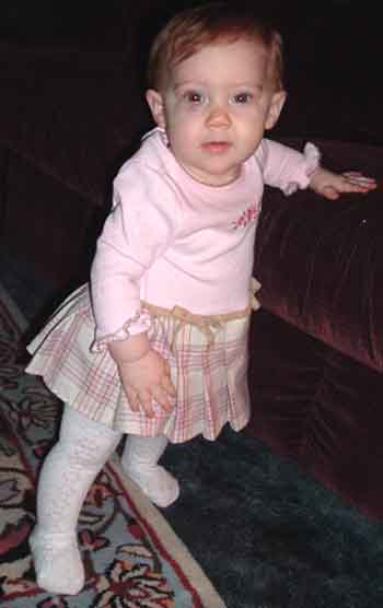 Look at me standing at 9.5 months